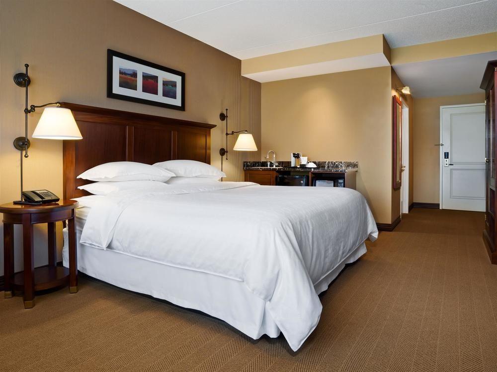Sheraton St Paul Woodbury Hotel Экстерьер фото